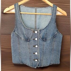 Vest Medium Wash Structured Tie Back Faux Pearl Button Up NWOT Size XS